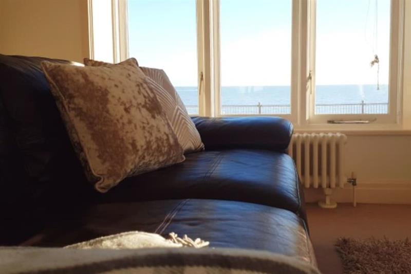 Vitamin Sea - Beachfront Apartment - Sleeps 4 رامْسْغيت المظهر الخارجي الصورة